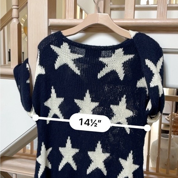 Wildfox White Label Seeing Star Distressed Lennon Sweater in Dark Navy S NWOT - Picture 9 of 10